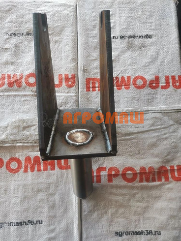 Вилка рояльного колеса 03.03.50Р: купить в Воронеже