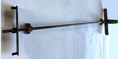 Вал привода щеток ЗВТ 87.020 (ЗВС-20А): купить в Воронеже Вал привода щеток ЗВТ 87.020 (ЗВС-20А): купить в Воронеже