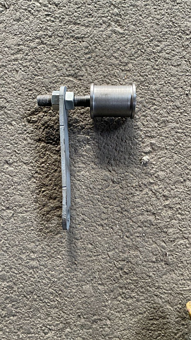 Ролик поддержки цепи в сборе с кронштейном К 527: купить в Воронеже Ролик поддержки цепи в сборе с кронштейном К 527: купить в Воронеже