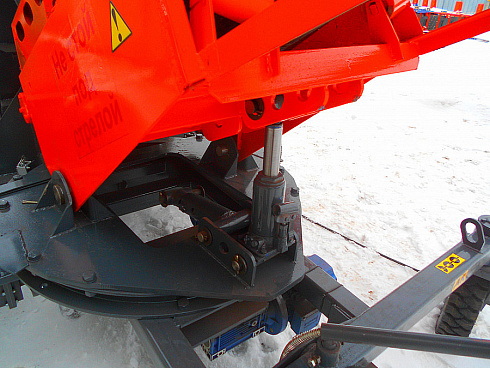 Ковшово-шнековый погрузчик Р6-КШП-6: купить в Воронеже