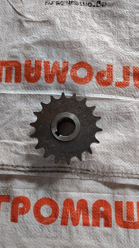 Звездочка мотор-редуктора К527 z=18 t=19,05: купить в Воронеже