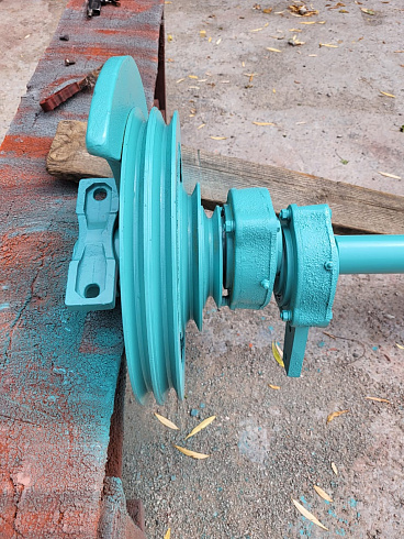 Вал привода решетного стана К-547, К-527 (в сборе): купить в Воронеже